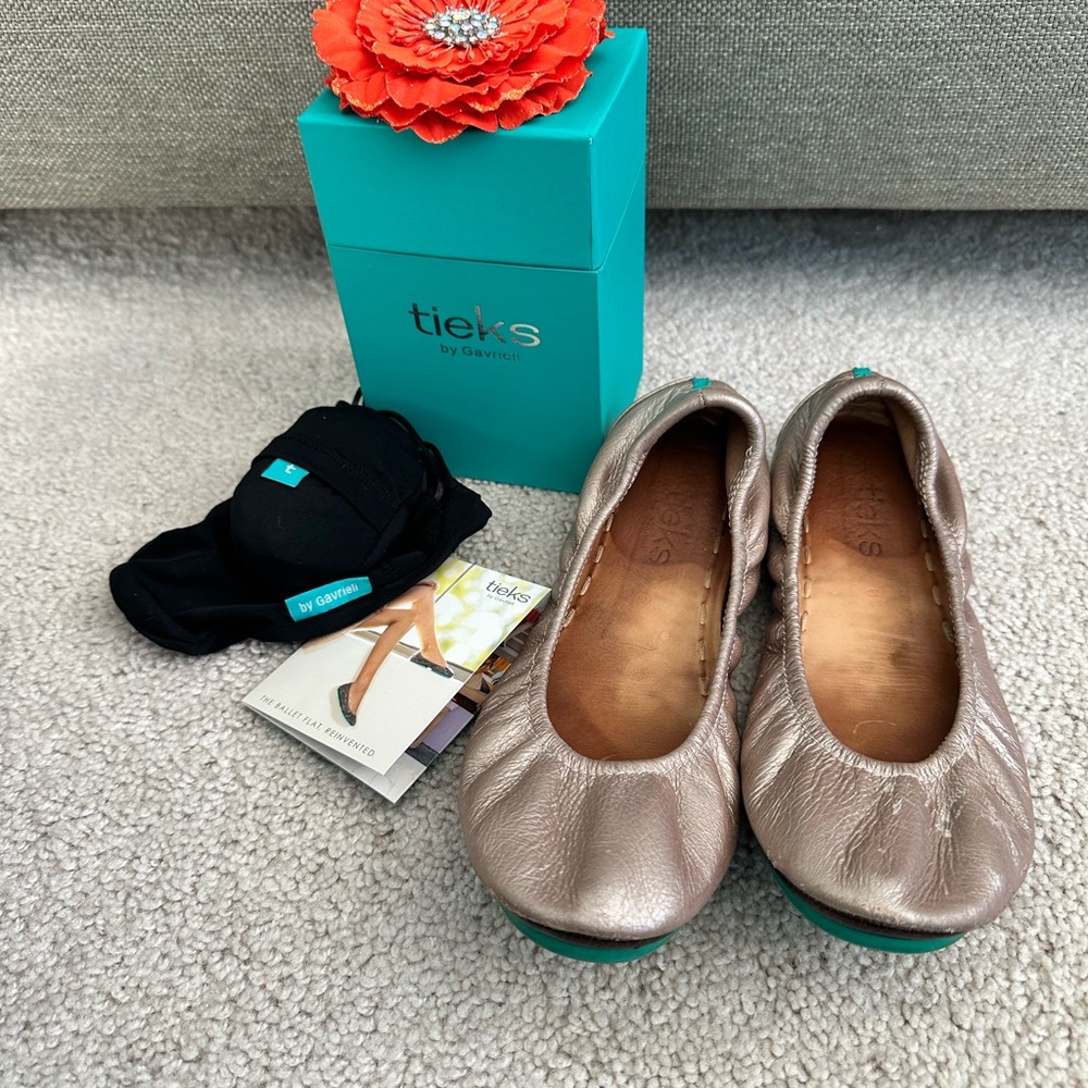 Tieks Rosé Ballet Flats size 6